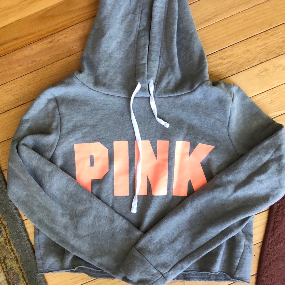 VS PINK Cropped Hoodie